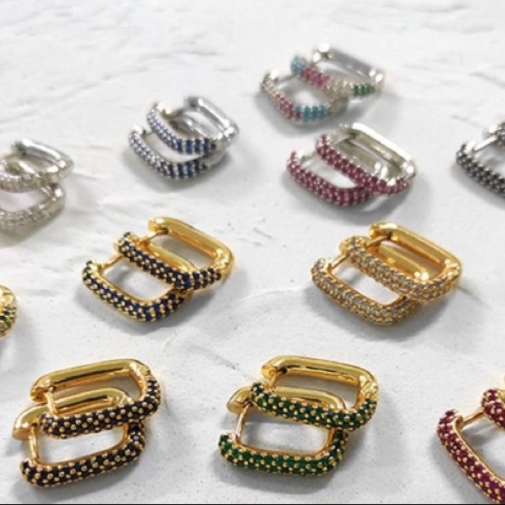 Gold color U shape earrings
